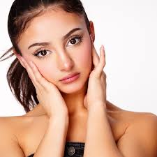 brown eyed girl!! 💗💗 📸: @remingtonjayphotos @remington.jay agency:  @lauras_productions_ @nymmg @efmodelmanagement #teenmodel #modelingdigitals  #latinamodel #runwaymodel #viralpost #wlyg