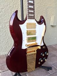 Gibson starts 2021 off by releasing a brand new signature model for 'captain' kirk douglas, the guitarist for the roots, the beloved house band for late night with jimmy fallon on nbc. 2013 Gibson Custom Sg Captain Kirk Douglas Signature Model Reverb