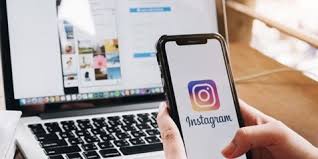 Bio instagram keren kini semakin bervariasi dan begitu disukai oleh anak muda di zaman milenial. 62 Kata Kata Bio Ig Keren Dan Lucu Buat Akun Instagram Makin Unik Menarik Untuk Di Follow Kapanlagi Com