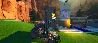 The story centers around two opposing teams of soldiers fighting a perpetual civil war. Halo Blood Gulch Red Vs Blue Atlascreative Fortnite Creative Map Code