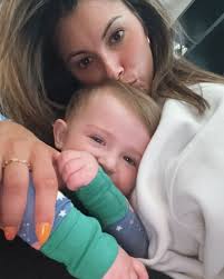 Liam found some wet wipes and this is what he did😅Like I'm so proud but  also should I be worried I'm raining a neat freak. Or he's judging my  cleaning😂 Headed to