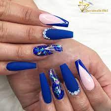 Stunning Dark Blue Nails To Rock This Fall Kaynuli Royal Blue Nails Royal Blue Nails Designs Blue Acrylic Nails