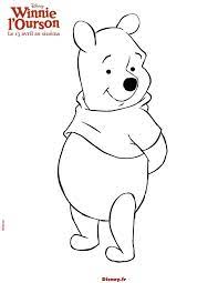 un joli coloriage de winnie l ourson viens colorier plein couleurs pour tous les enfant disney coloriages la gitane endormie par henri rousseau