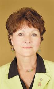 Kathy Proudfoot's Instagram, Twitter & Facebook