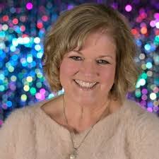 Erika Tucci's Instagram, Twitter & Facebook