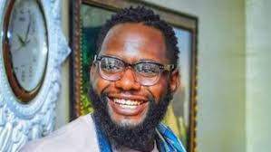 Nomthi, who is the second wife of the pastor, died of cancer after battling with it for two years. Nleh Rtaex5cfm