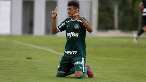 Born in rio de janeiro, patrick joined palmeiras' youth setup in 2017, after. Apos Patrick De Paula Palmeiras Tem Nova Cria Da Taca Das Favelas Com Multa De R 530 Milhoes Palmeiras Ge