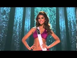 Miss universe pia wurtzbach and mirella paz baylon. Miss Peru 2015 In The Mu 2015 Preliminary Competition Youtube
