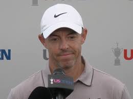 On the range at PGA National: Gerald is missing, a major winner throws down  the WITB gauntlet, Artisan sighting