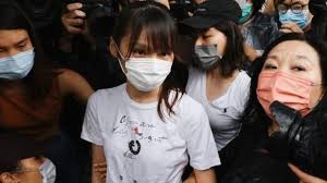 In october 2014, weeks after angry demonstrators surrounded hong kong's government headquarters to demand a greater say in selecting the city's top official, the. Chlf9lc1kw9tm