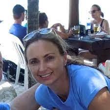 Shari George's Instagram, Twitter & Facebook