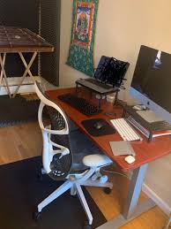 ~ in this video, we go over various tips and products that will help you to build your ultimate ergonomic setup! Finally Completed My Ergonomic Desk Setup Flexispot Desk And A Mirra 2 Scheduled Ship Date Was August 10th They Re Over Delivering Hermanmiller