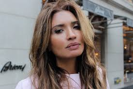 Genesis Jones (@genesisjones) • Instagram photos and videos