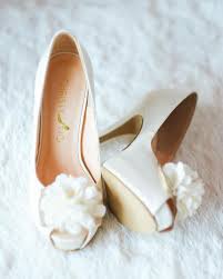 Christy ng is a self taught entrepreneur and designer. Beautifully Customized Wedding Shoes By Christy Ng The Wedding Vow