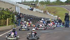 Karting: Mañana comenzarán los entrenamientos y clasificaciones en Posadas  - MisionesOnline