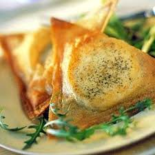 Recette De Brick Au Chevre Blanc De Poulet Tomate Et Persil Recette Recettes De Cuisine Cuisine Recette Brick