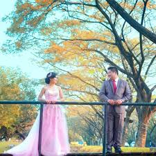 Entdecke rezepte, einrichtungsideen, stilinterpretationen und andere ideen zum ausprobieren. Prewedding Photos Ideas Prewedding Jakarta Mr And Mrs Prewed Jakarta Prewedding Bogor Engagement Photos I Pre Wedding Photos Pre Wedding Engagement Photos