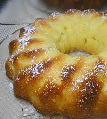 Gateau A L Ananas Et A La Noix De Coco Gateau Ananas Recette Gateau Ananas Gateau Ananas Coco