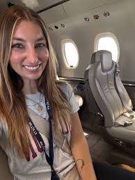 Liz Reeves's Instagram, Twitter & Facebook