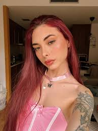 Cherry Girl🍒 @eemmaateello - Twitter Profile | TwStalker