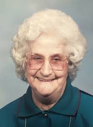 Dora Ruth's Instagram, Twitter & Facebook