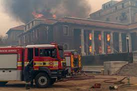 .tours cape town big 5 safari free walking tours cape town city tours featured products. South Africa Cape Town Fire Damages Nearly 200 Year Old Library Gallery News Al Jazeera