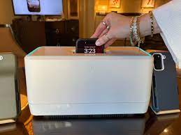 I Watched a Printer-Size Gadget Boost a Phone's Battery Life in Seconds - CNET
