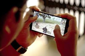 Pubg online is an online game and 83.25% of 1916 players like the game. Iraqi Youth Frustrated With Video Game Ban Aw