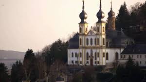 Käppele (würzburg) käppele, oder der wallfahrtskirche mariä heimsuchung, wurde von 1748 bis 1750 gebaut in würzburg (bayern) und ist eine von die wenigen kirchen in dieser stadt, die nicht in dem zweiten weltkrieg zerstört wurde. Kappele