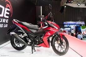 Rock solid balance makes this motorbike feel like it is gliding through the wind, and drivers can find themselves creeping into the 90's without even realizing it. Honda Winner 150 Motorcycles In Thailand Thai Visa Forum