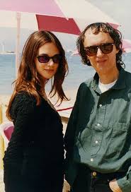 The term is applied descriptively to groups of primates. Asia Argento Wikiwand