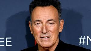 It has been stated that bruce springsteen net worth is as high as 200 million dollars. Julianne Phillips Bruce Springsteen Net Worth