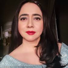 House design with neutral tones and black windows?