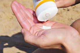 The use of sunscreen is known to reduce the risk of squamous cell carcinoma, one of the most common skin cancers. Sunburn Mydr Com Au