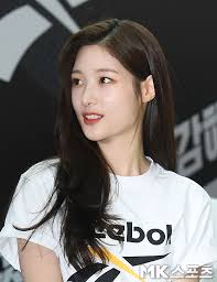 실제로 다 같이 산다 촬영 당시 어떤 팬이 김희진이 서양 미남이라면 강소휘는 동양 미남? ì •ì±„ì—° ê¸´ë¨¸ë¦¬ ì²­ìˆœ ê°€ë ¨ Mkí¬í†  ë§¤ì¼ê²½ì œ