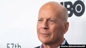 Aktè Bruce Willis Anonse Retrèt li
