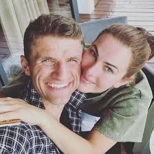Born 13 september 1989) is a german professional footballer who plays for bundesliga club bayern munich and the germany national team. Pin Auf Fc Bayern Munchen