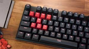 Gejmerska mehanička tastatura, kompaktnih dimenzija, idealna za igranje fps igara. Hyperx Alloy Fps Keyboard Review Youtube