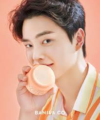 Kim min gwi is a south korean actor and model who made a name for himself in the modeling world at the 2019 seoul fashion week event. Banila Co Ig Update With Song Kang A Fangirl S Heart Facebook