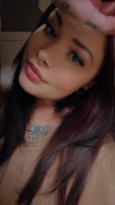 So excited to announce that I am back behind the chair, doing hair again,  in Columbia Missouri 🫶🏼 I'm in a new salon suite and will be prioritizing  bridal/formal hair and vivid