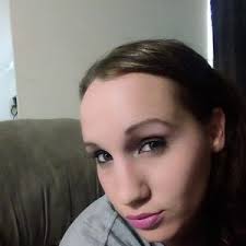 Desiree Calhoun (@DesireeCalhou13)