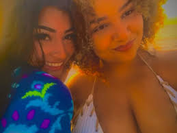 cha ching🤩💰 • • • • • • • • pic creds: @babequeen8 @theylovehannahh  #baddie #badbitch #baddieoutfits #bestfriends #explorepage #explore  #melaninpoppin #viral #melanin #melaninmagic #tiktok