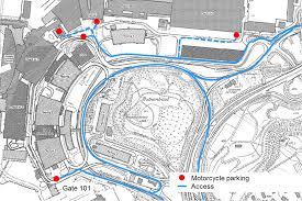 Zur vereinbarten zeit treffen sie unseren chauffeur direkt an ihrem gewünschten parkplatz standort. Big Car Long Term Car Park Zurich Airport
