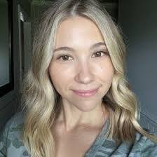 Ashley Lerma's Instagram, Twitter & Facebook