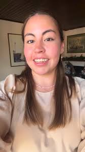 ✨ ¿Conoces el significado de la Cruz Rosa? En este video te explicamos el  significado que hay detrás de este distintivo único 🌸💪🏼 Con la Cruz Rosa  encendiza en la fachada de