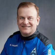 Nick Koster's Instagram, Twitter & Facebook