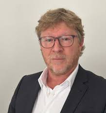 Over Bureau Ben Anders