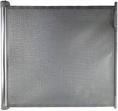 Voir plus d'idées sur le thème barrière chien, barriere escalier, barrière bébé. Callowesse Deluxe Barriere De Securite Enroulable 0 110cm Avec Boitier En Aluminium Convient Pour Les Escaliers Portes Et Couloirs Serrure De Securite Enfant A Une Main Couleur Gris Amazon Fr Bebes