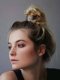 Bridal hairstyle for long hair. 33 Best Hairstyles For Your 20s The Goddess
