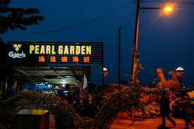 Pearl garden is located in sg.ara,each unit is 1000sq.feet. Penang Secret Avatar Garden Seafood Dinner At Pearl Garden Nick Chan Dot Net